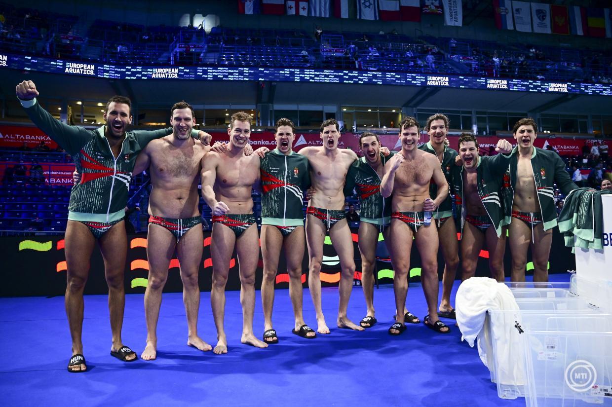 v&iacute;zilabda-v&aacute;logatott