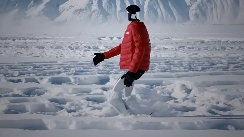 Extrém hidegben bizonyított az Unitree G1 humanoid robot - olimpiai szimbólum a jövő technológiájával