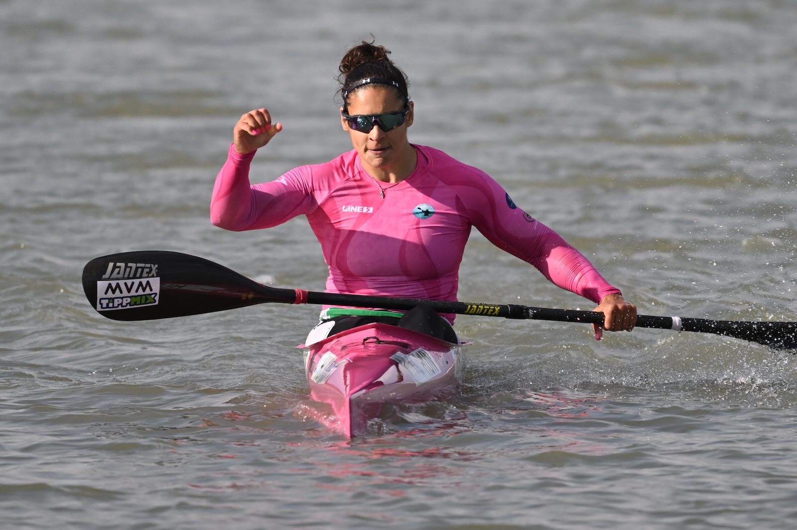 Csik&oacute;s Zs&oacute;ka