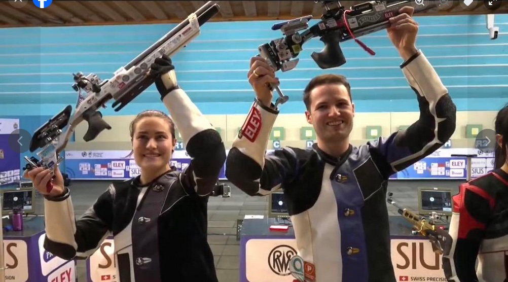 Dénes Eszter és Péni István